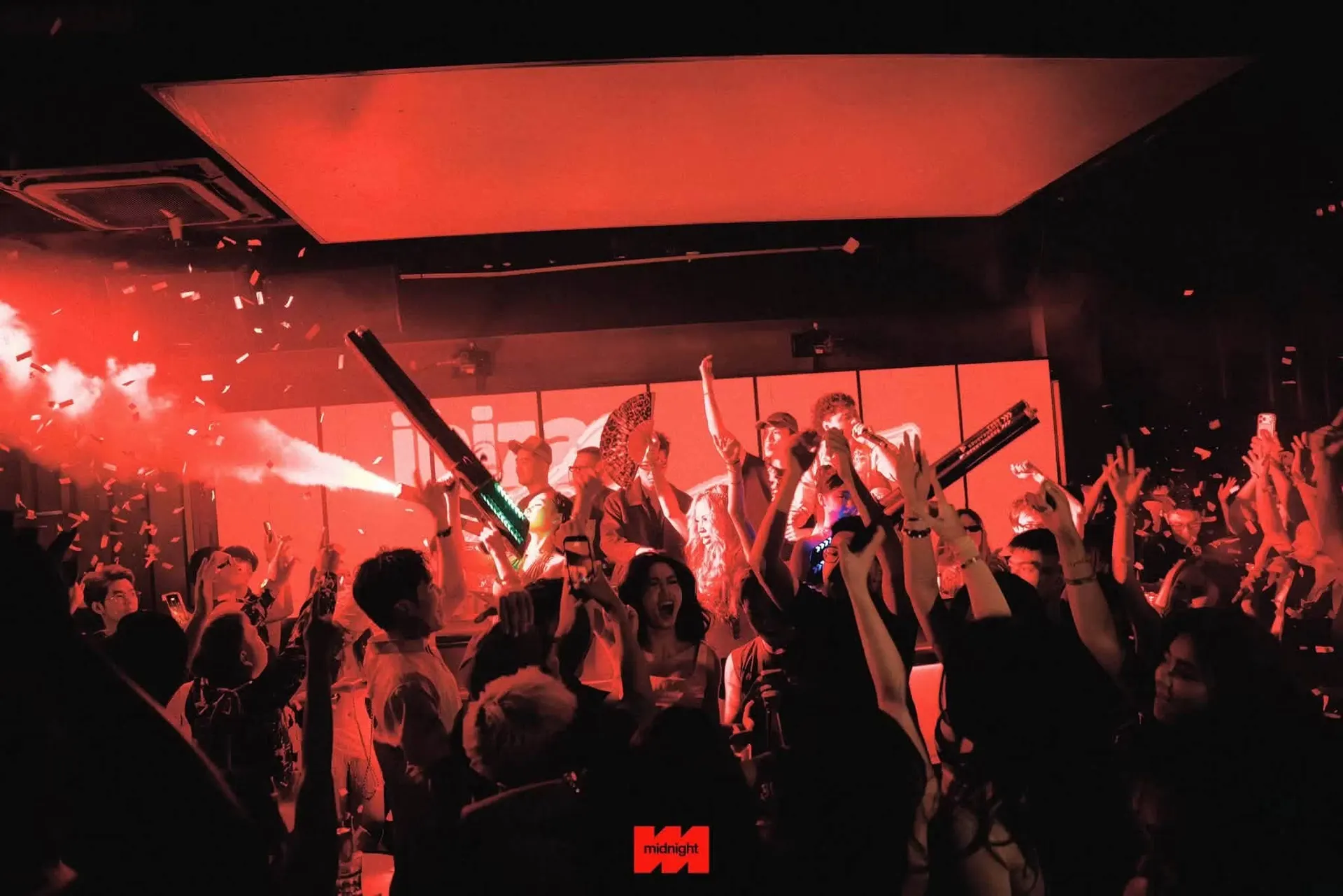 MIDNIGHT Club Hà Nội — sàn nhảy 46 Mã Mây, ảnh 6