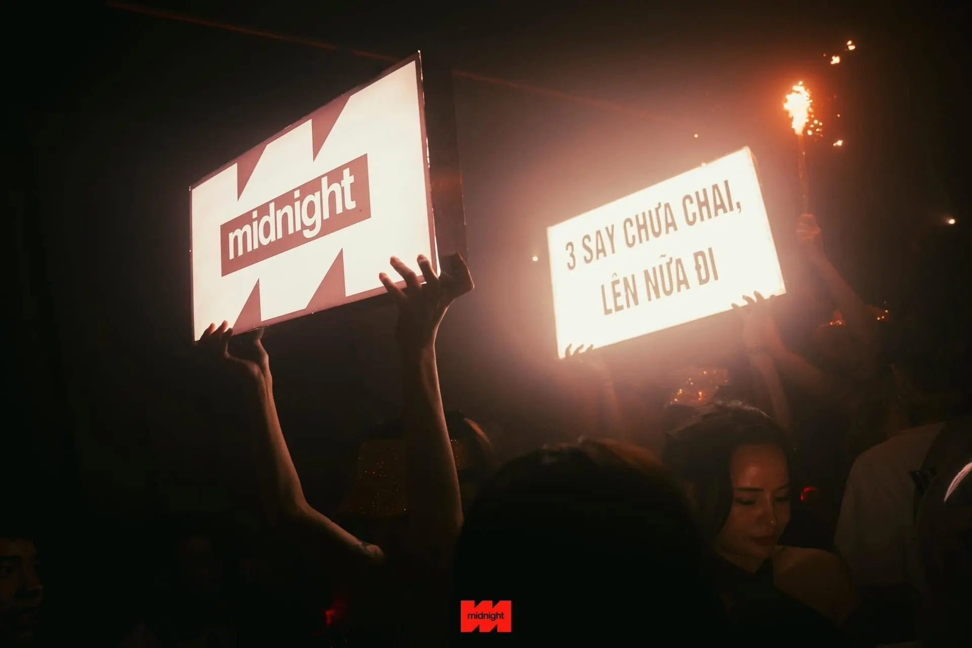 MIDNIGHT Club Hà Nội — sàn nhảy 46 Mã Mây, ảnh 8
